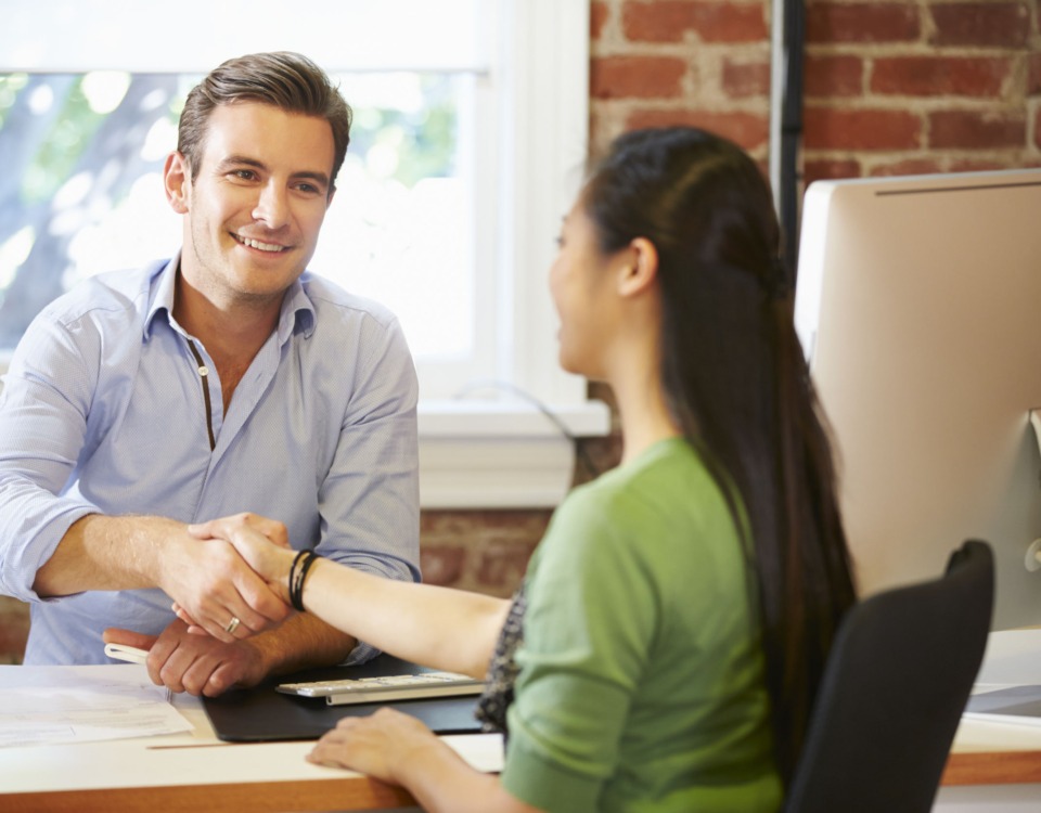 3 evenimente din viața noastră care ne inspiră să ne schimbăm jobul