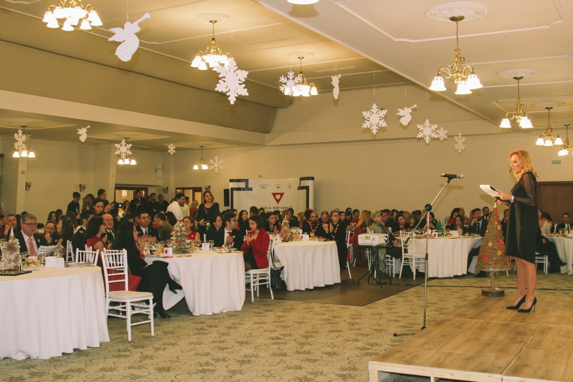 Proiectele și oamenii premiați la Gala Națională a Voluntarilor 2016