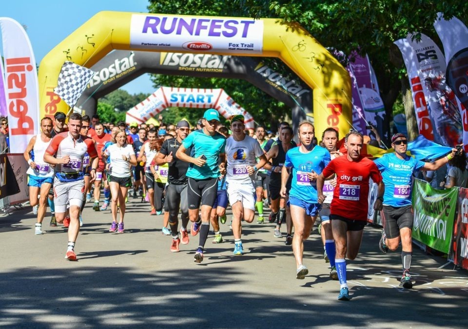 RUNFEST_FOX TRAIL Half Marathon_start_foto Ovidiu Salavastru