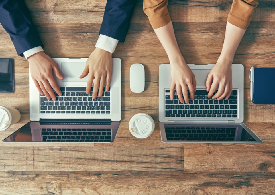 eJobs Chestionar mediul digital