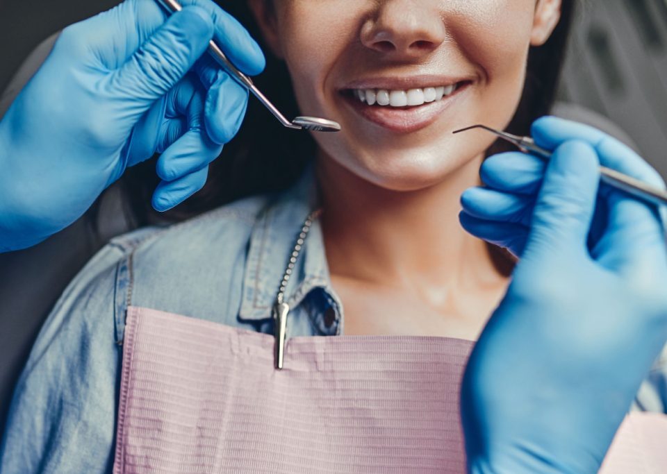 Cum devii dentist și ce să faci la început de carieră