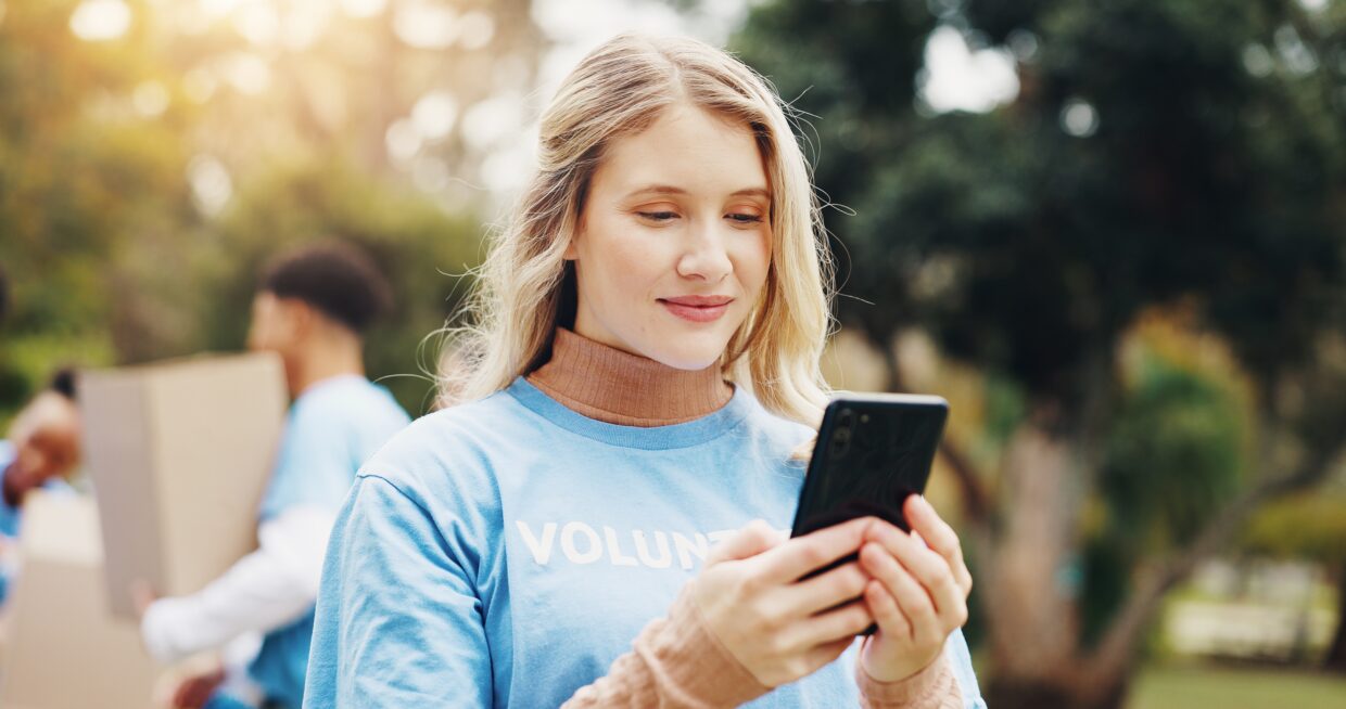 contract voluntariat